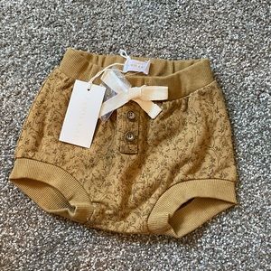 Jamie Kay Ash Short - Golden Botanical